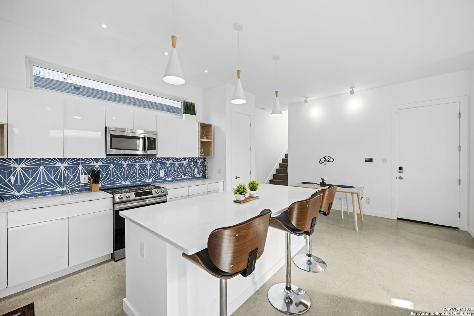 1138 Gibbs San Antonio TX 78202