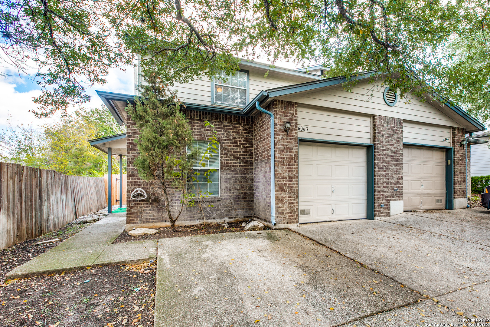 6063 Bantry Bay San Antonio TX 78240