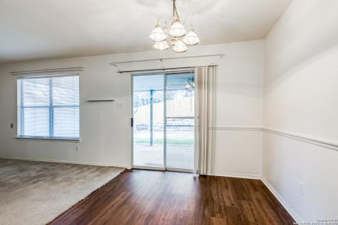 6063 Bantry Bay San Antonio TX 78240