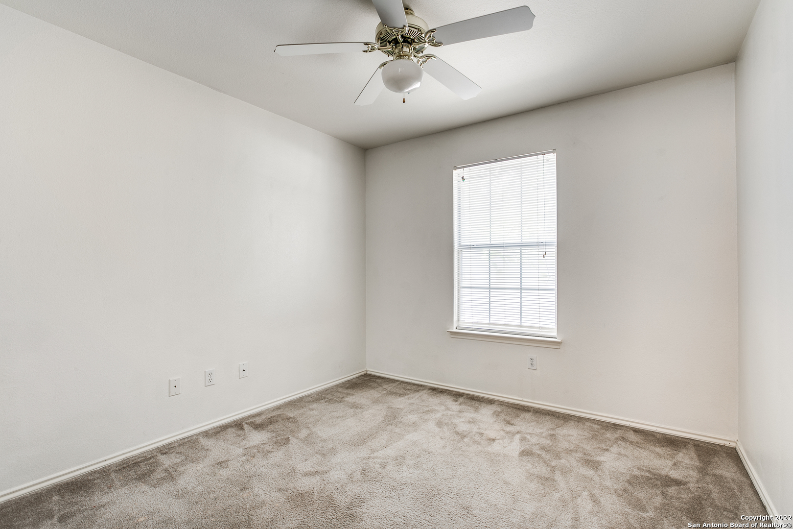 6063 Bantry Bay San Antonio TX 78240