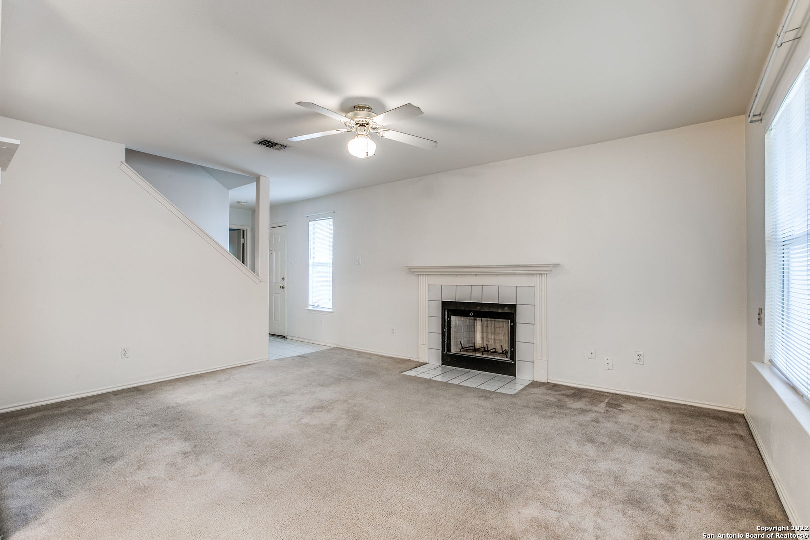 6063 Bantry Bay San Antonio TX 78240
