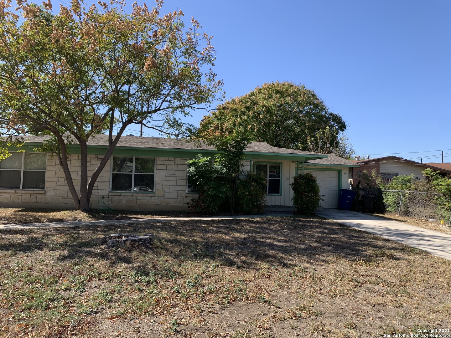 111 Laddie Place San Antonio TX 78201