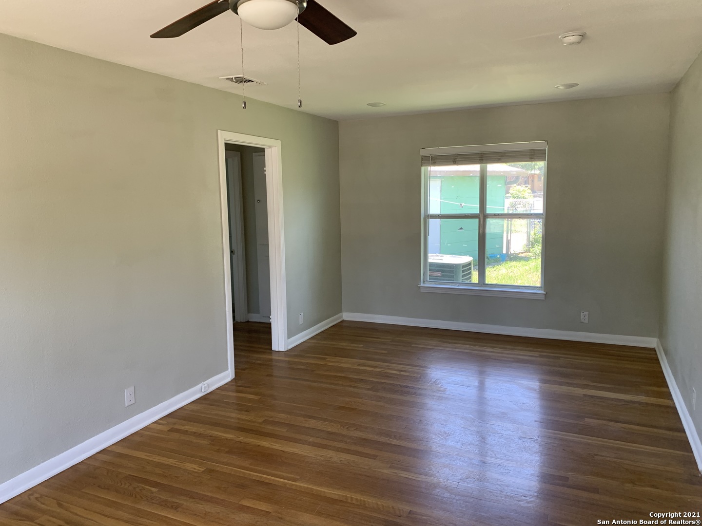 111 Laddie Place San Antonio TX 78201