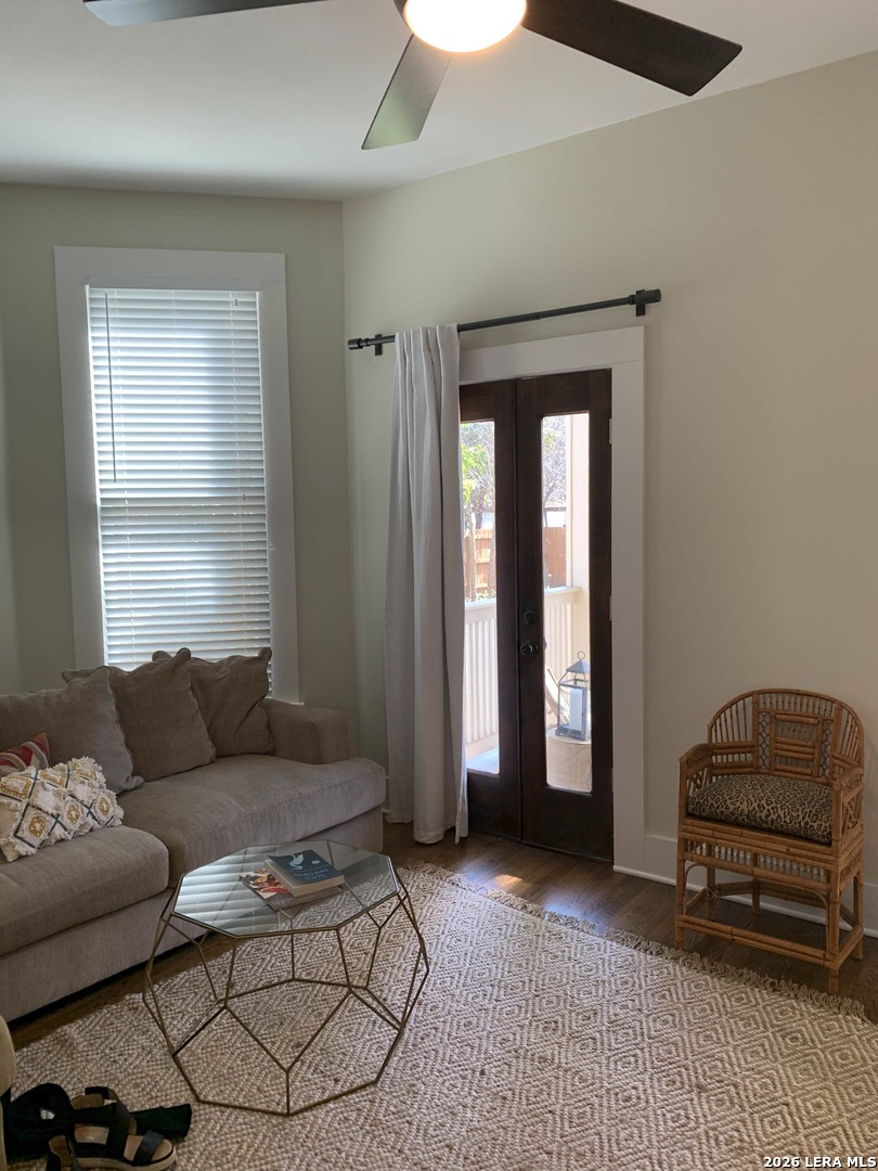 424 W Magnolia Avenue San Antonio TX 78212