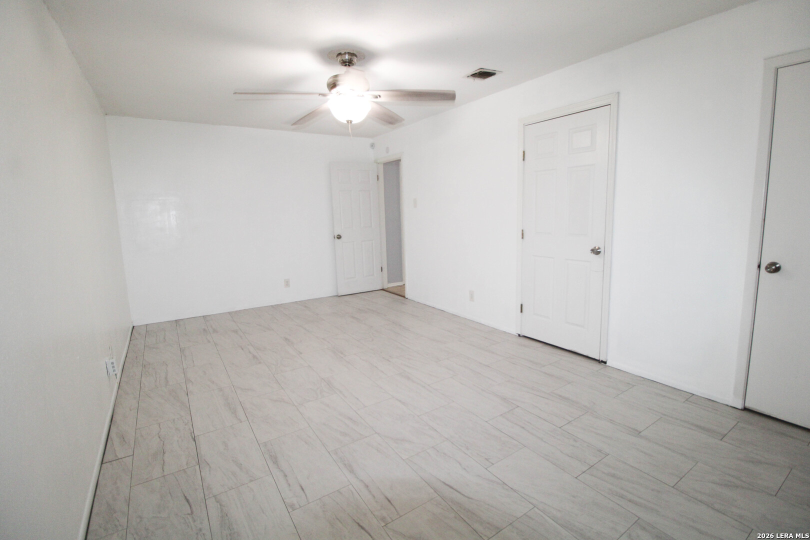 10535 Breeds Hill San Antonio TX 78245