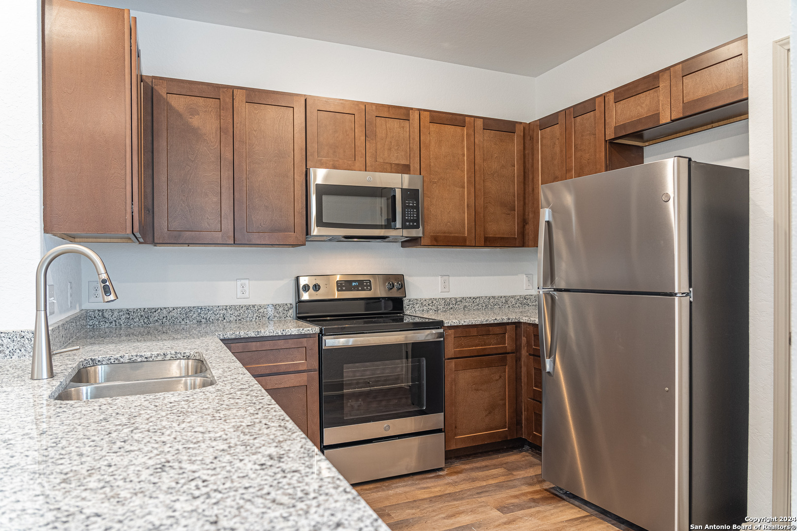 7703 Briarwood Pass San Antonio TX 78252