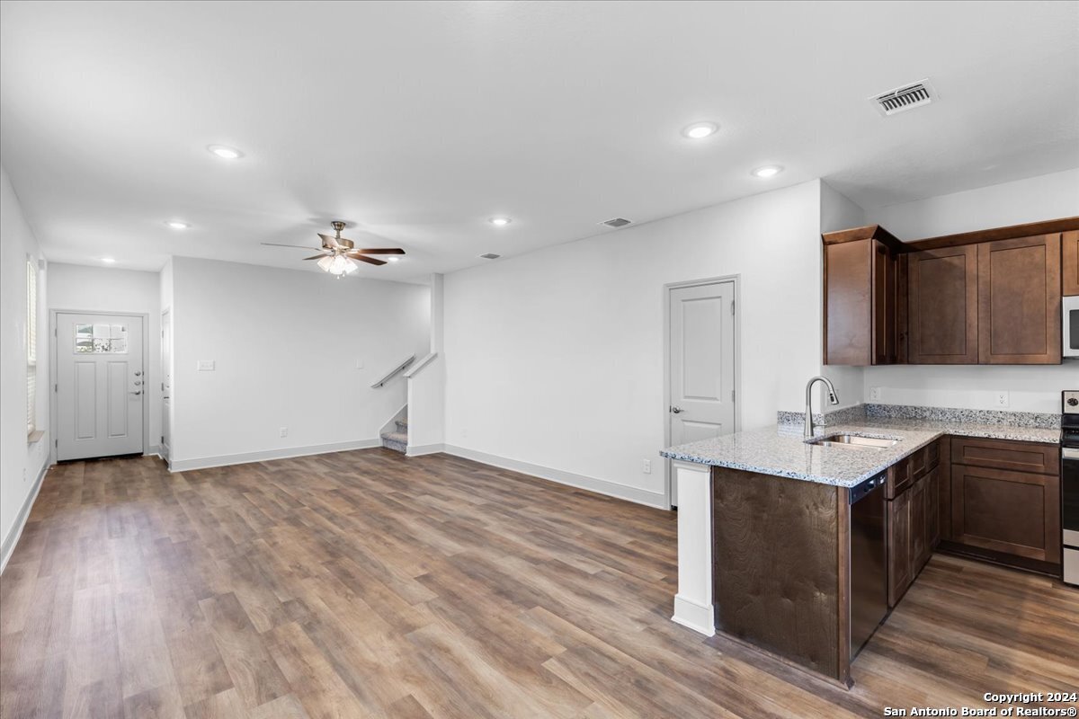 7703 Briarwood Pass San Antonio TX 78252