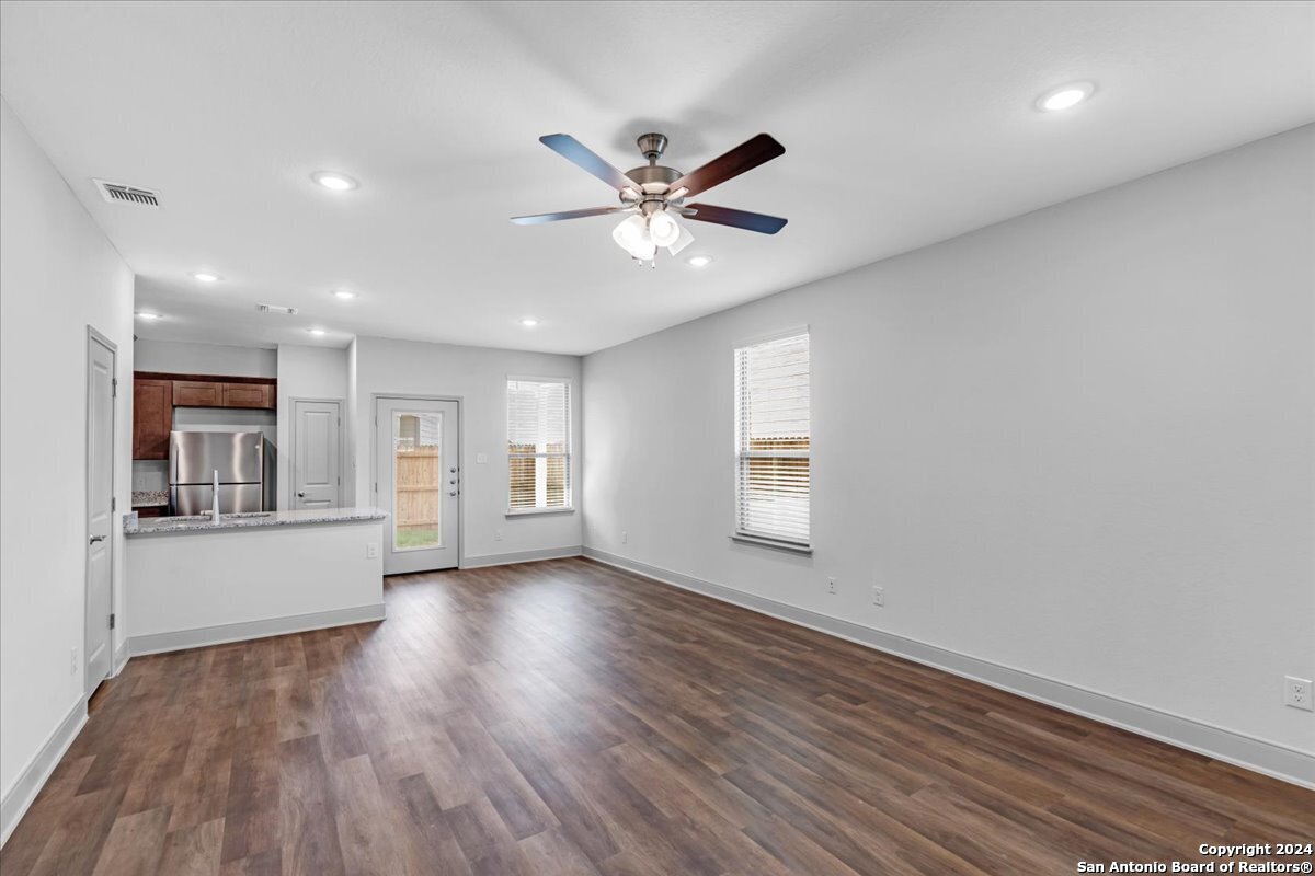 7703 Briarwood Pass San Antonio TX 78252