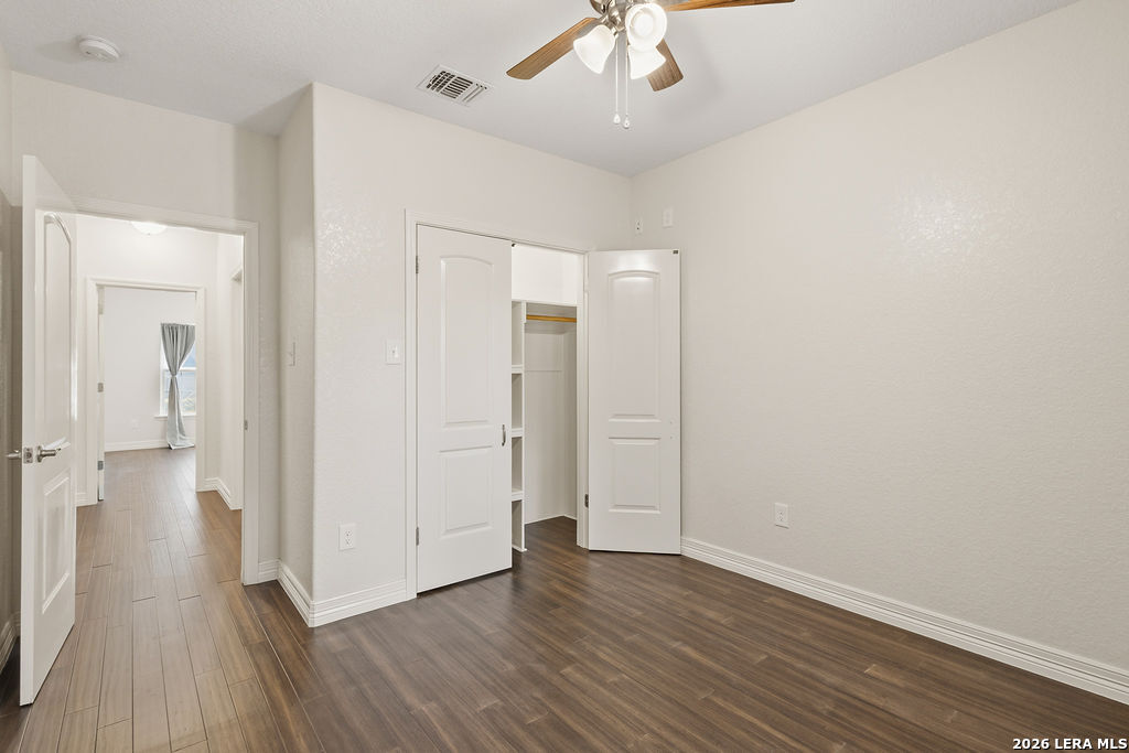 333 E Hafer San Antonio TX 78214