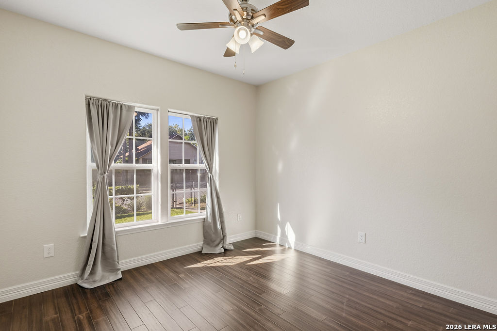 333 E Hafer San Antonio TX 78214