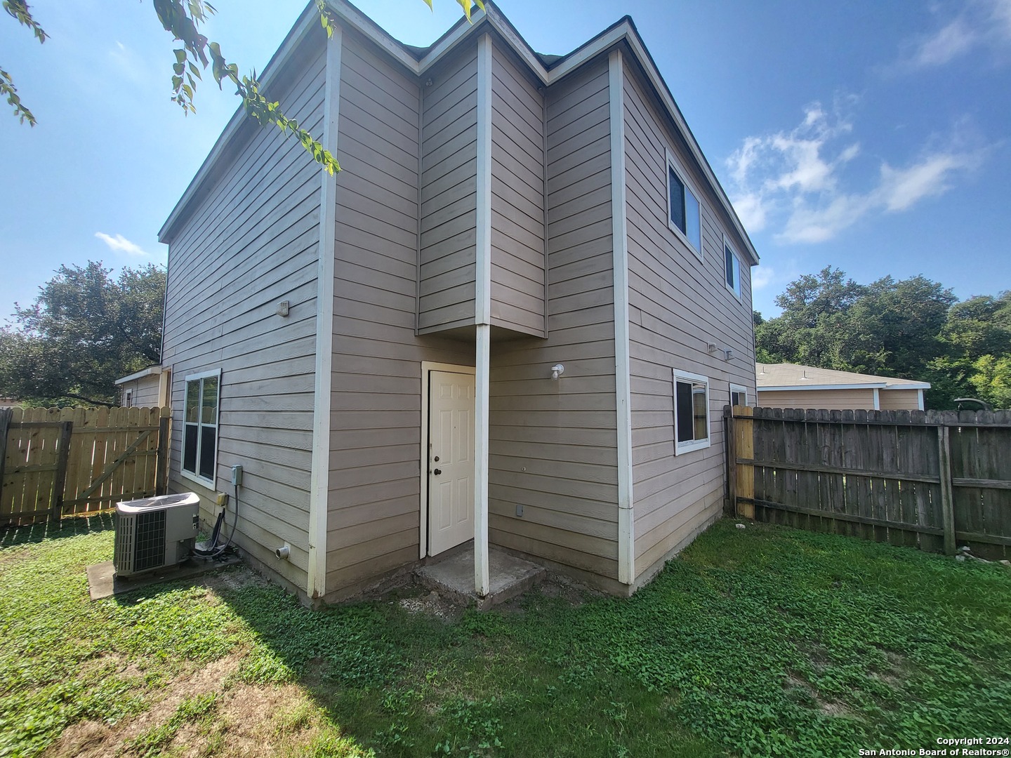 8009 Maverick Climb San Antonio TX 78250