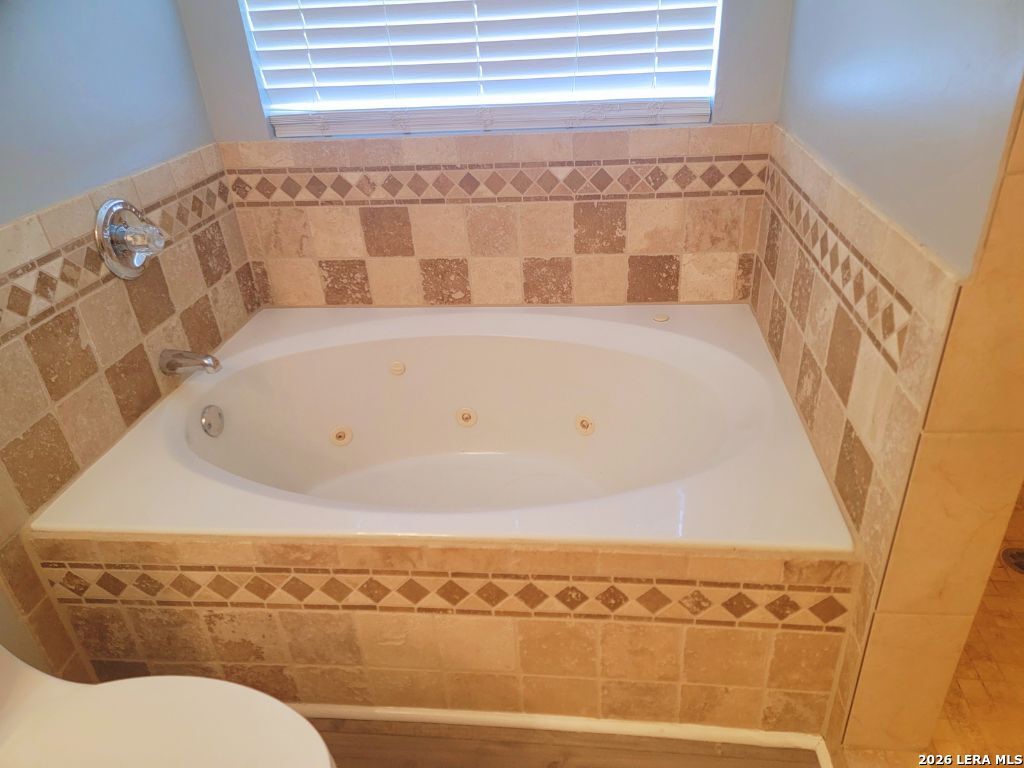7714 Cortland Oak San Antonio TX 78254