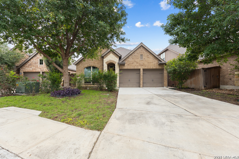 8710 White Crown San Antonio TX 78254