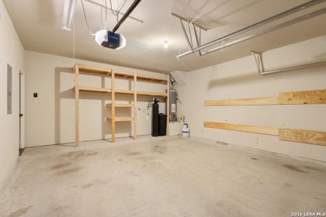 8710 White Crown San Antonio TX 78254