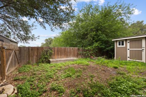 8710 White Crown San Antonio TX 78254