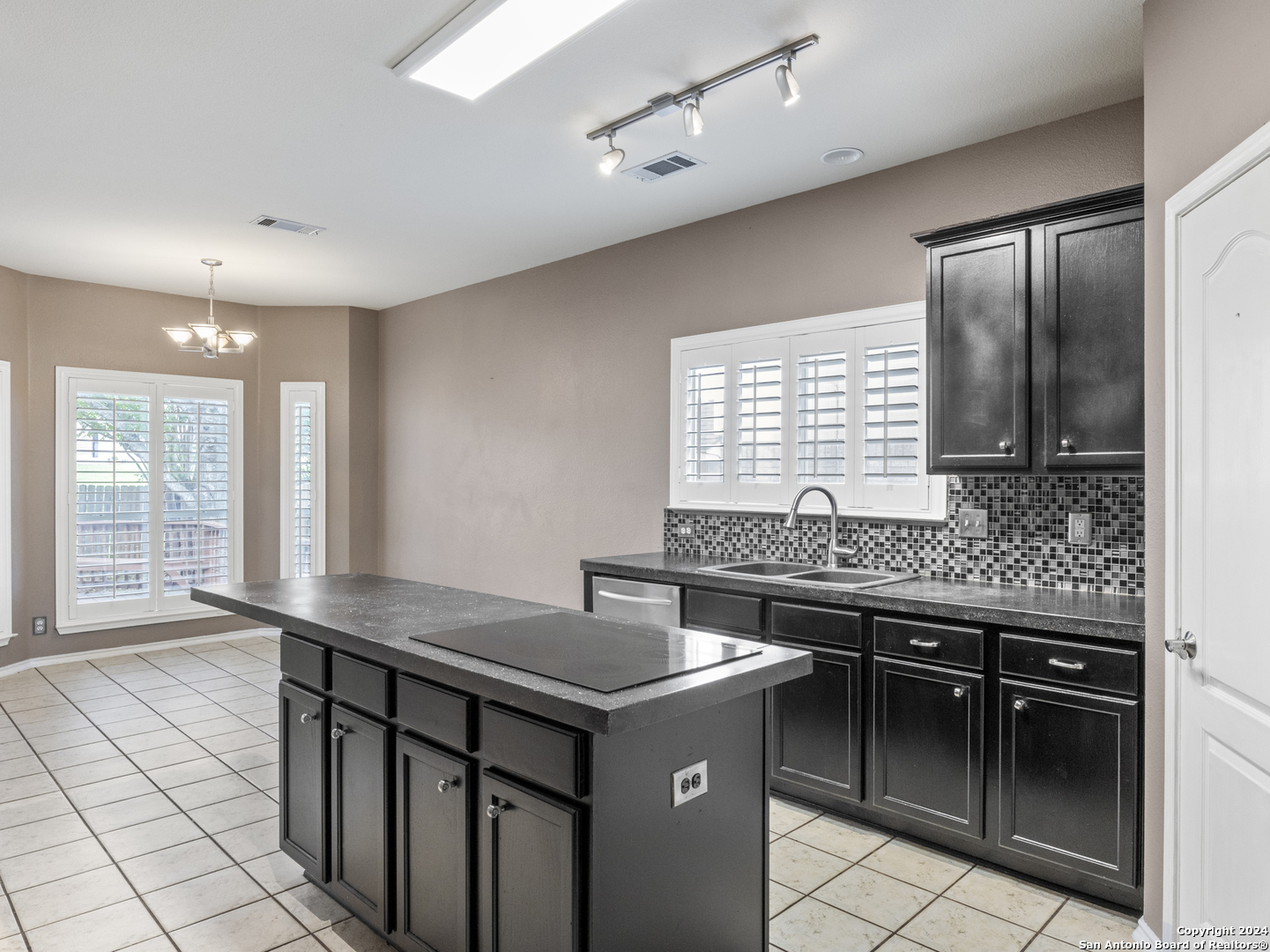 18 Nikita Drive San Antonio TX 78248