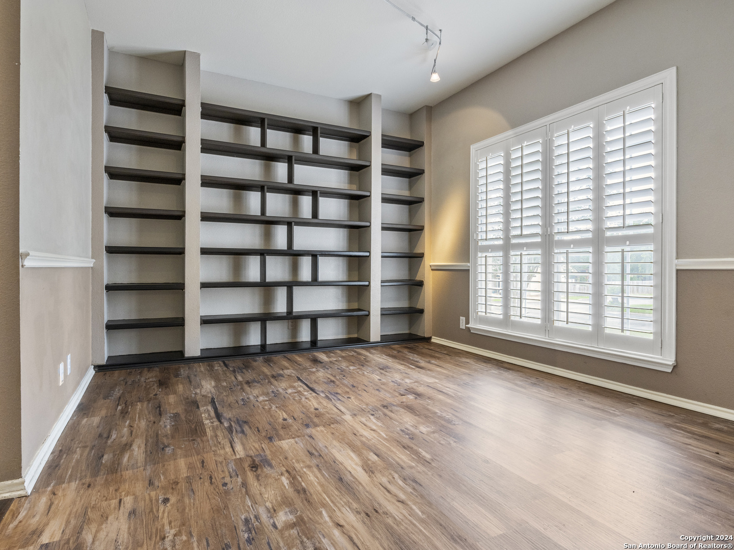 18 Nikita Drive San Antonio TX 78248