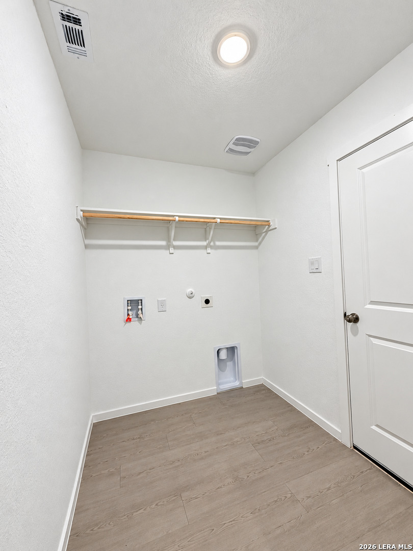 120 Bronco Ridge Pleasanton TX 78064