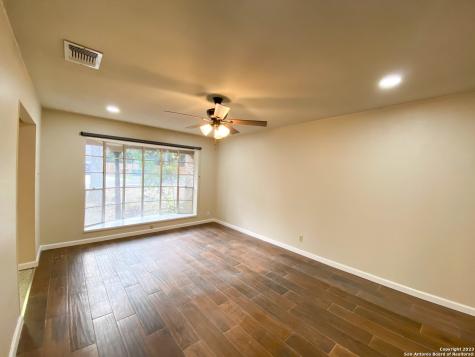 11039 Whisper Valley Street San Antonio TX 78230