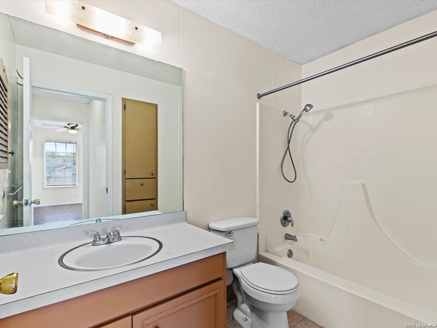 2015 Anchor Drive San Antonio TX 78213