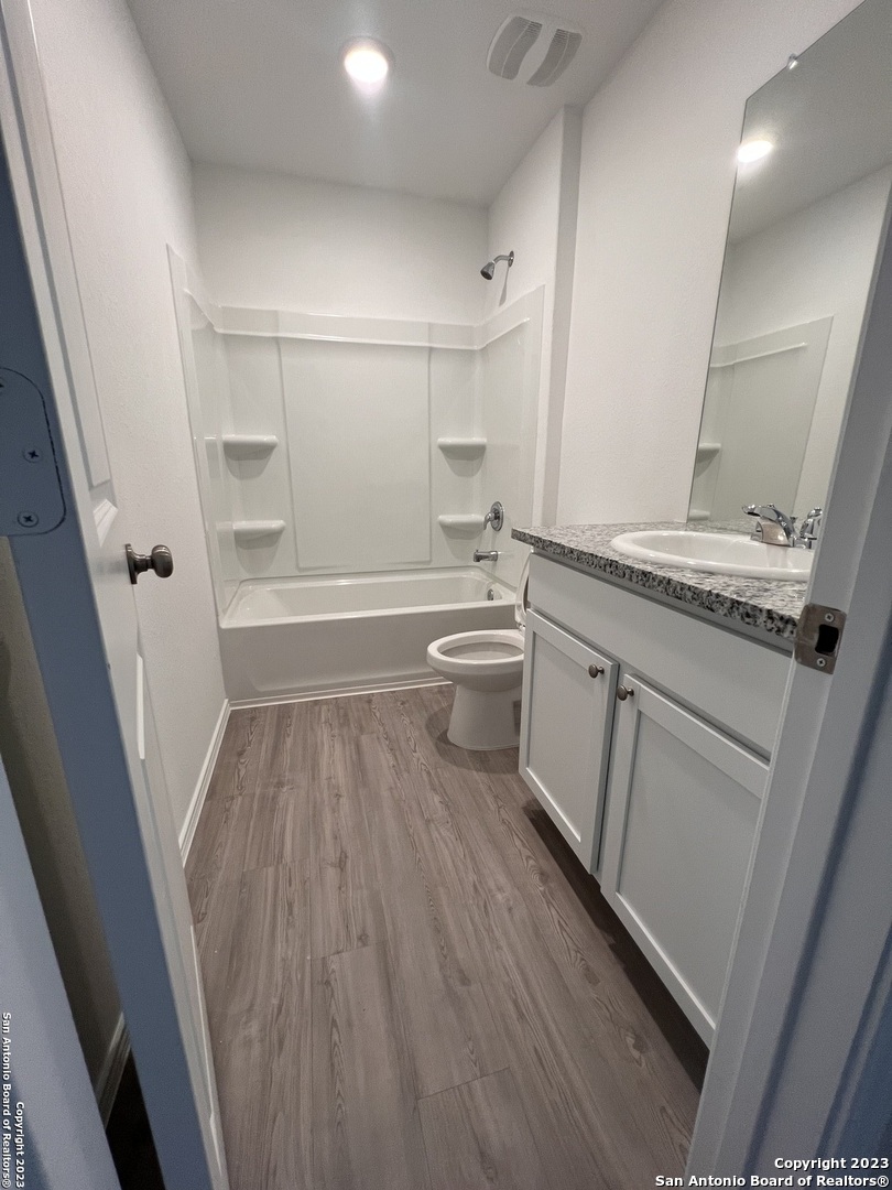 5466 Daphne Path San Antonio TX 78253