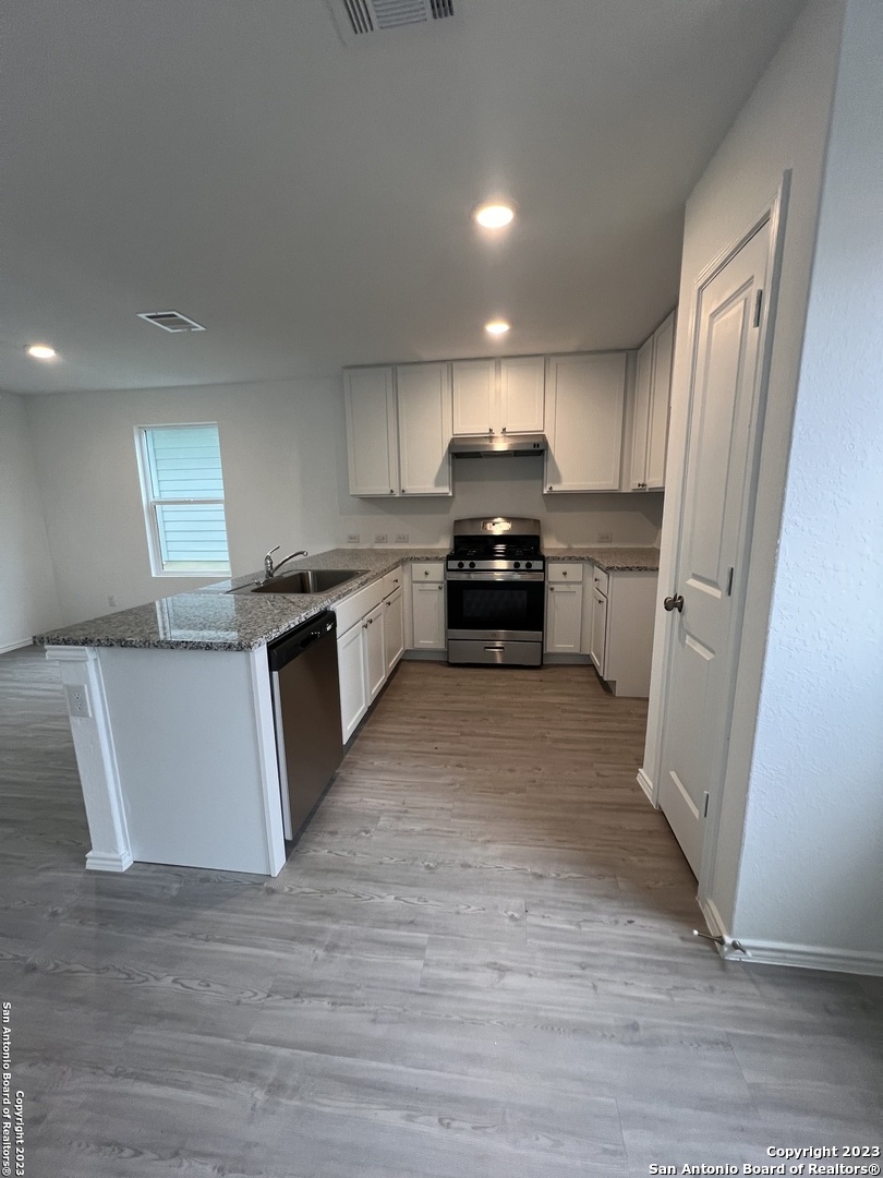 5466 Daphne Path San Antonio TX 78253