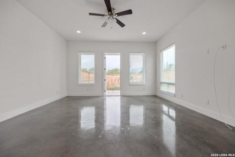 215 San Salvador San Antonio TX 78210