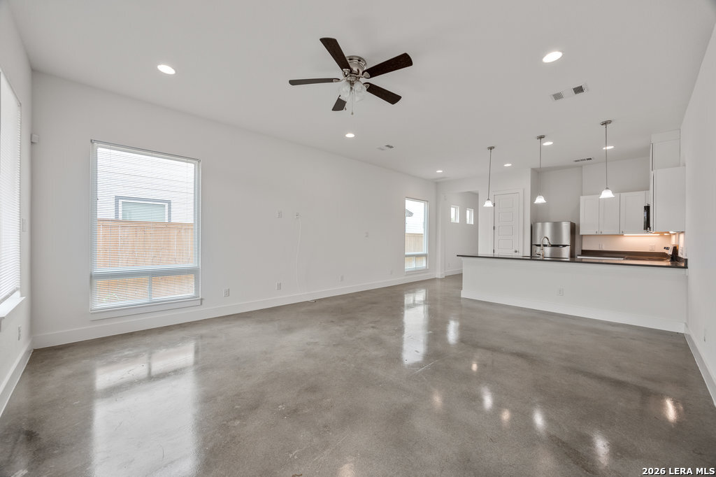 215 San Salvador San Antonio TX 78210