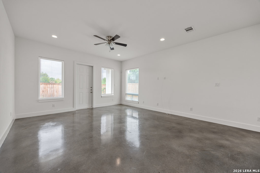 215 San Salvador San Antonio TX 78210
