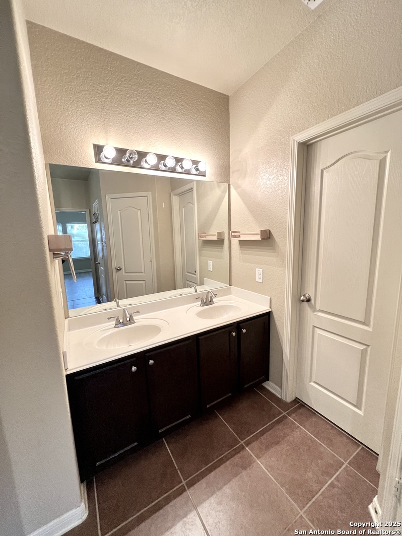 121 Krieg Drive Boerne TX 78006