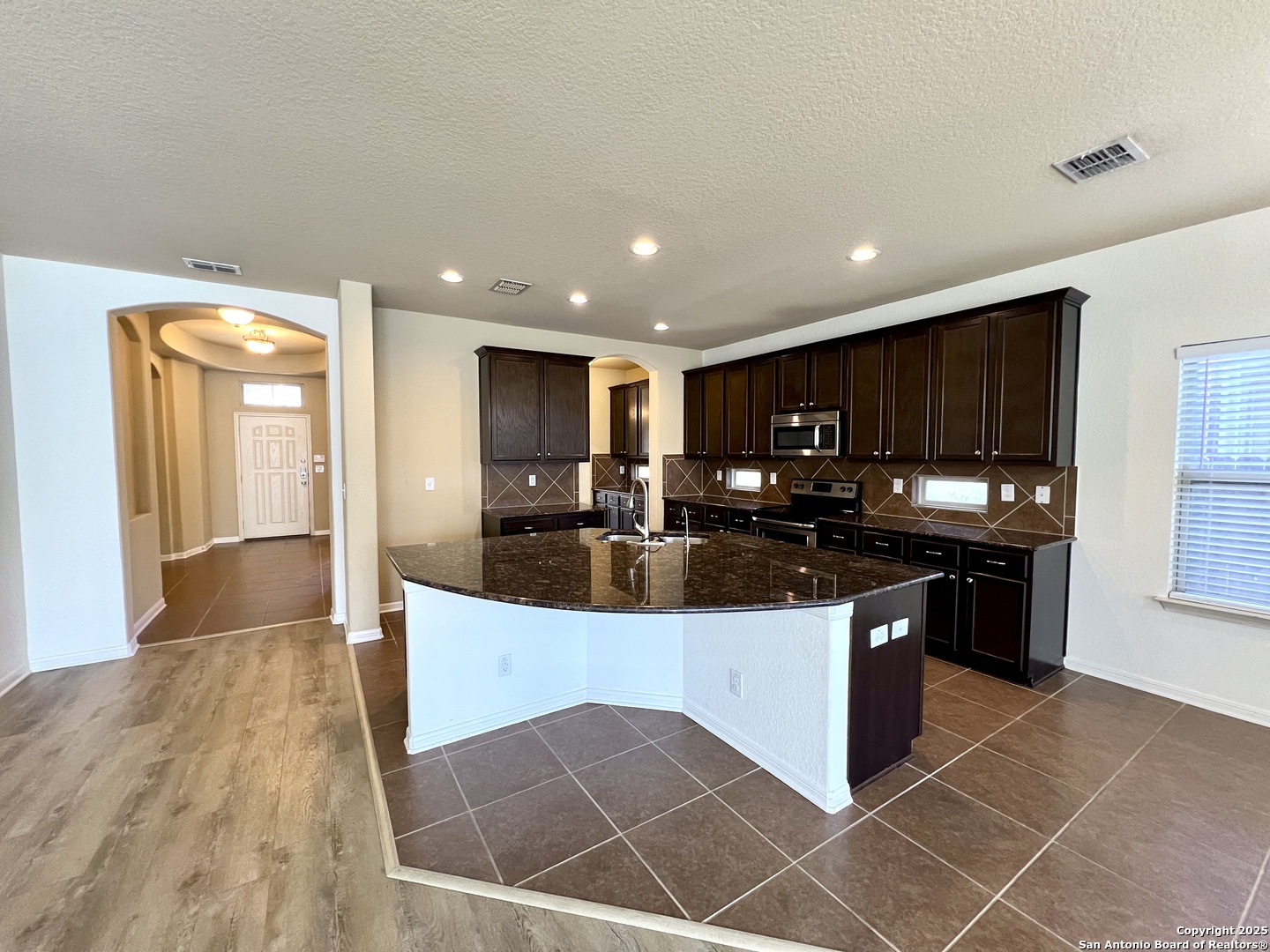 121 Krieg Drive Boerne TX 78006