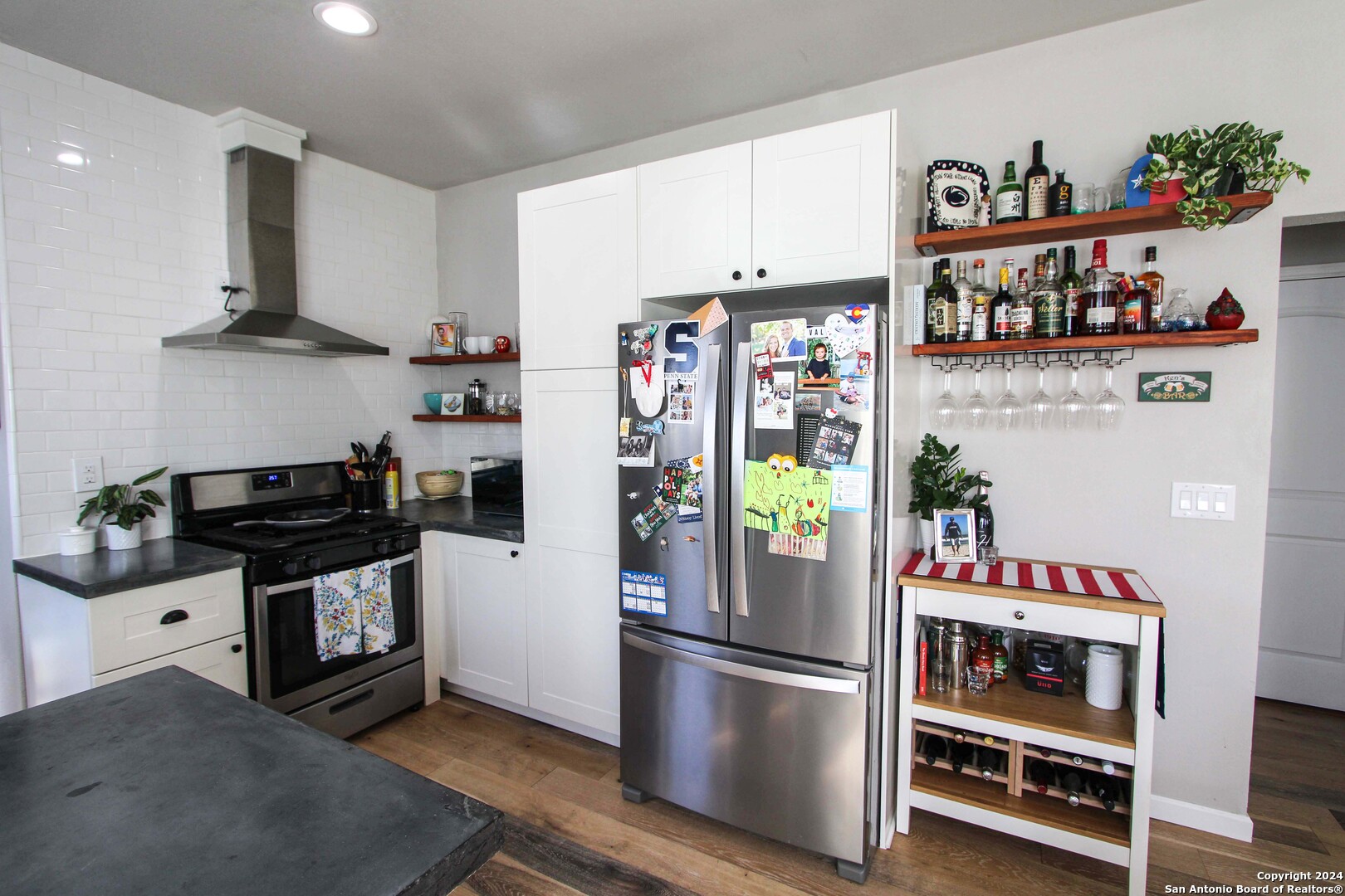 711 W Lullwood Avenue San Antonio TX 78212