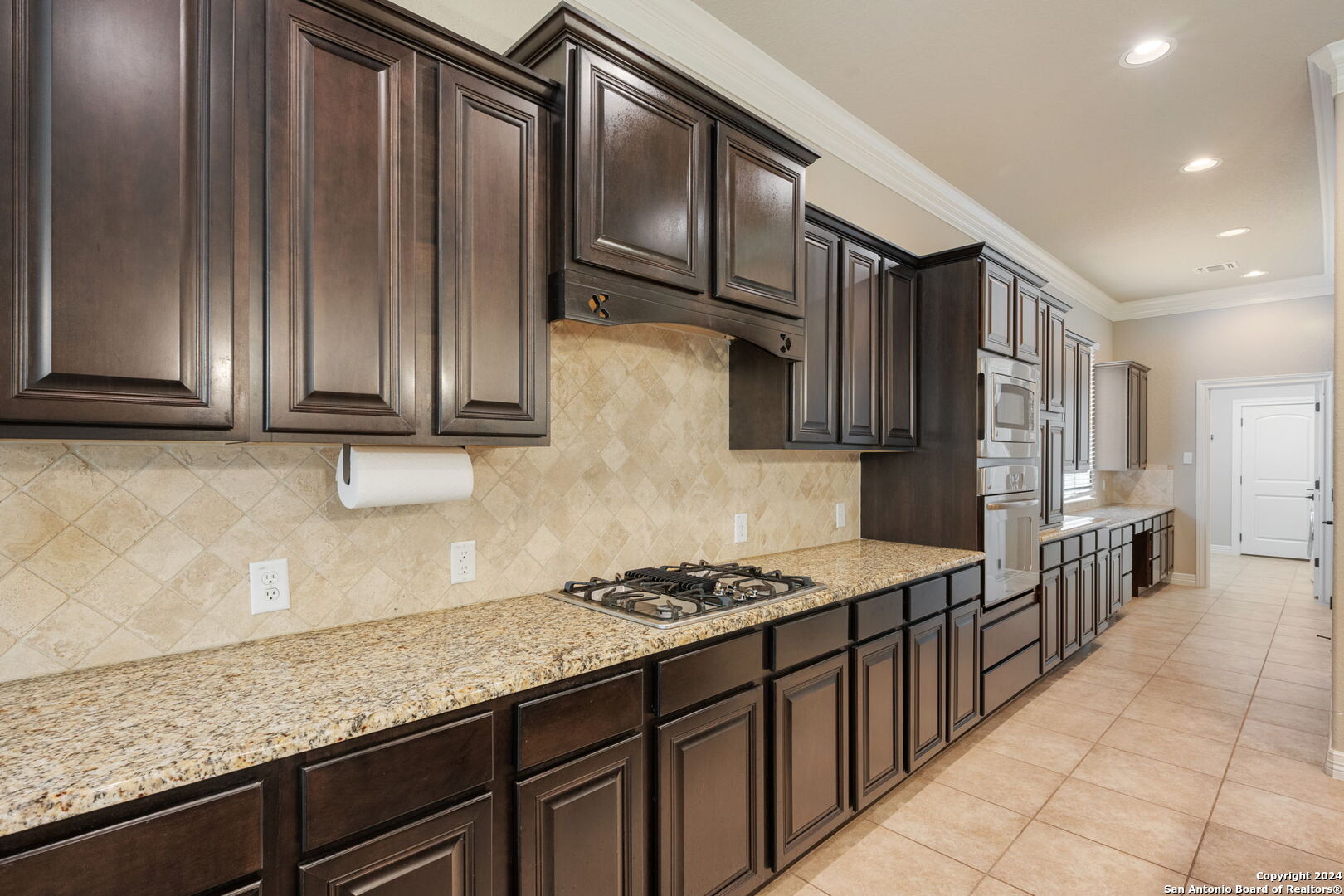 7714 Stonewall Hill San Antonio TX 78256