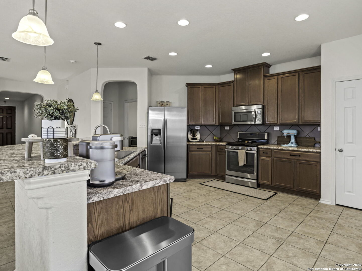 1338 Big Lake San Antonio TX 78245