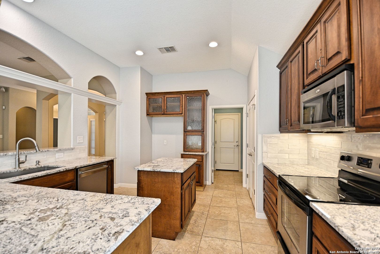 1257 Nickel Creek New Braunfels TX 78130