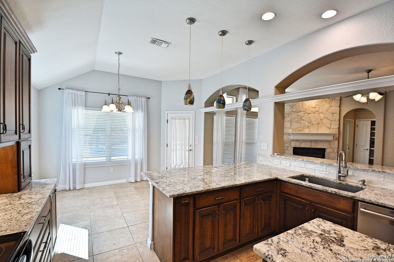 1257 Nickel Creek New Braunfels TX 78130