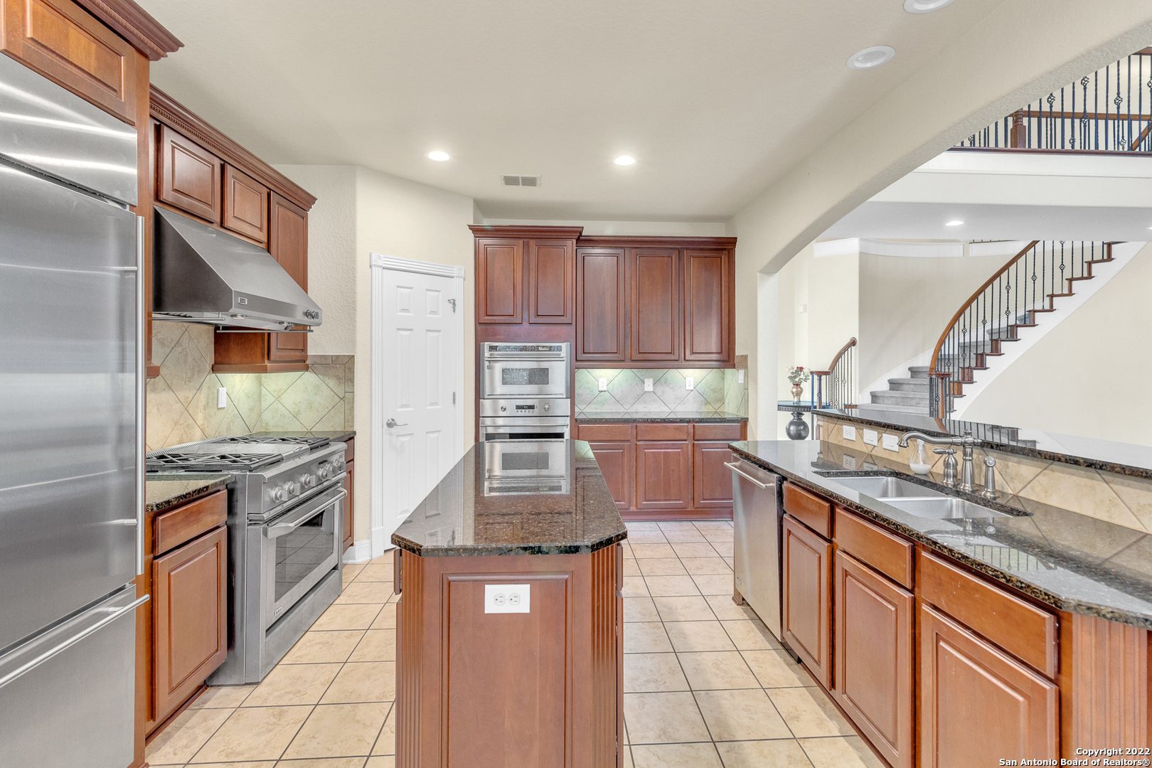 7210 Hovingham San Antonio TX 78257