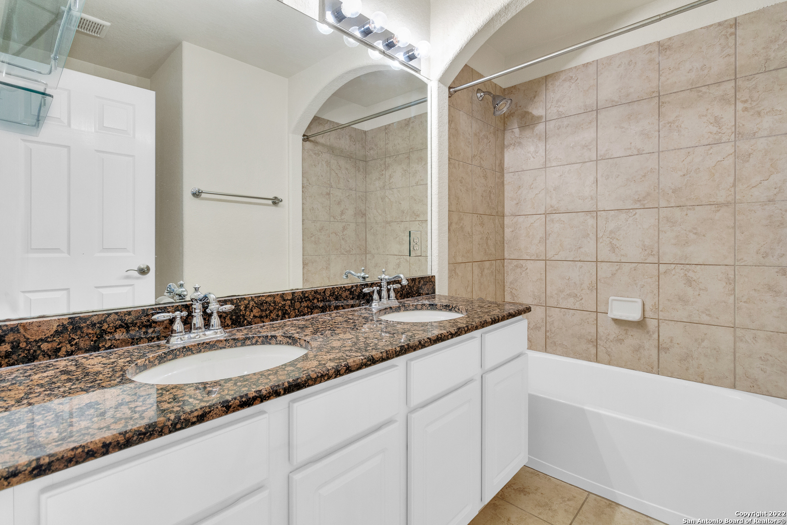 7210 Hovingham San Antonio TX 78257
