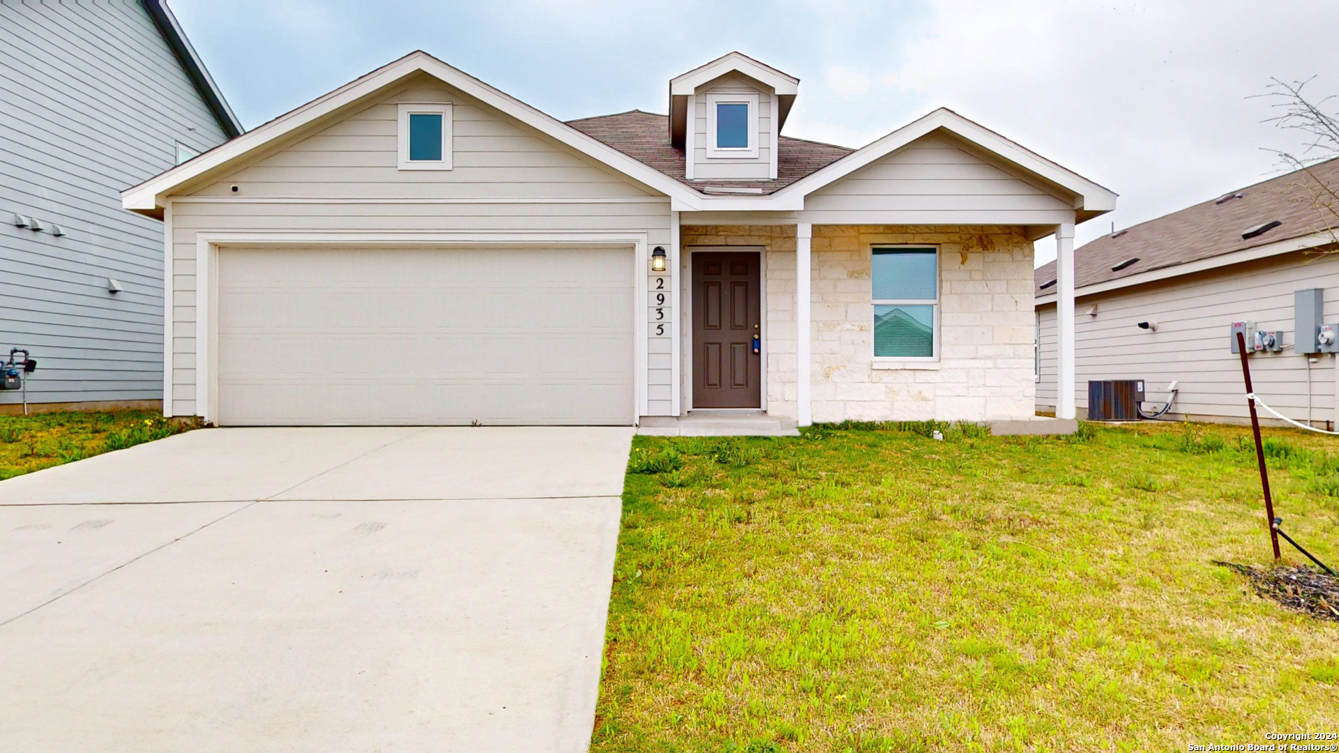 2935 Whinchat New Braunfels TX 78130