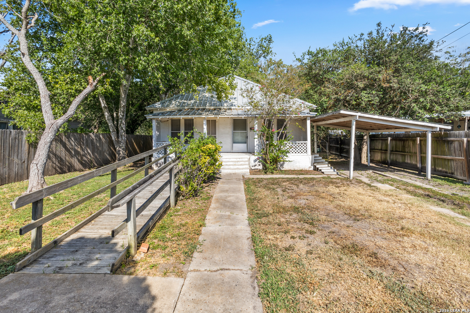 412 S 4th Street Kenedy TX 78119
