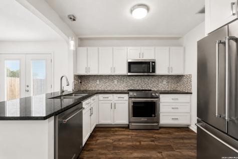 3814 Flyer Vista San Antonio TX 78261