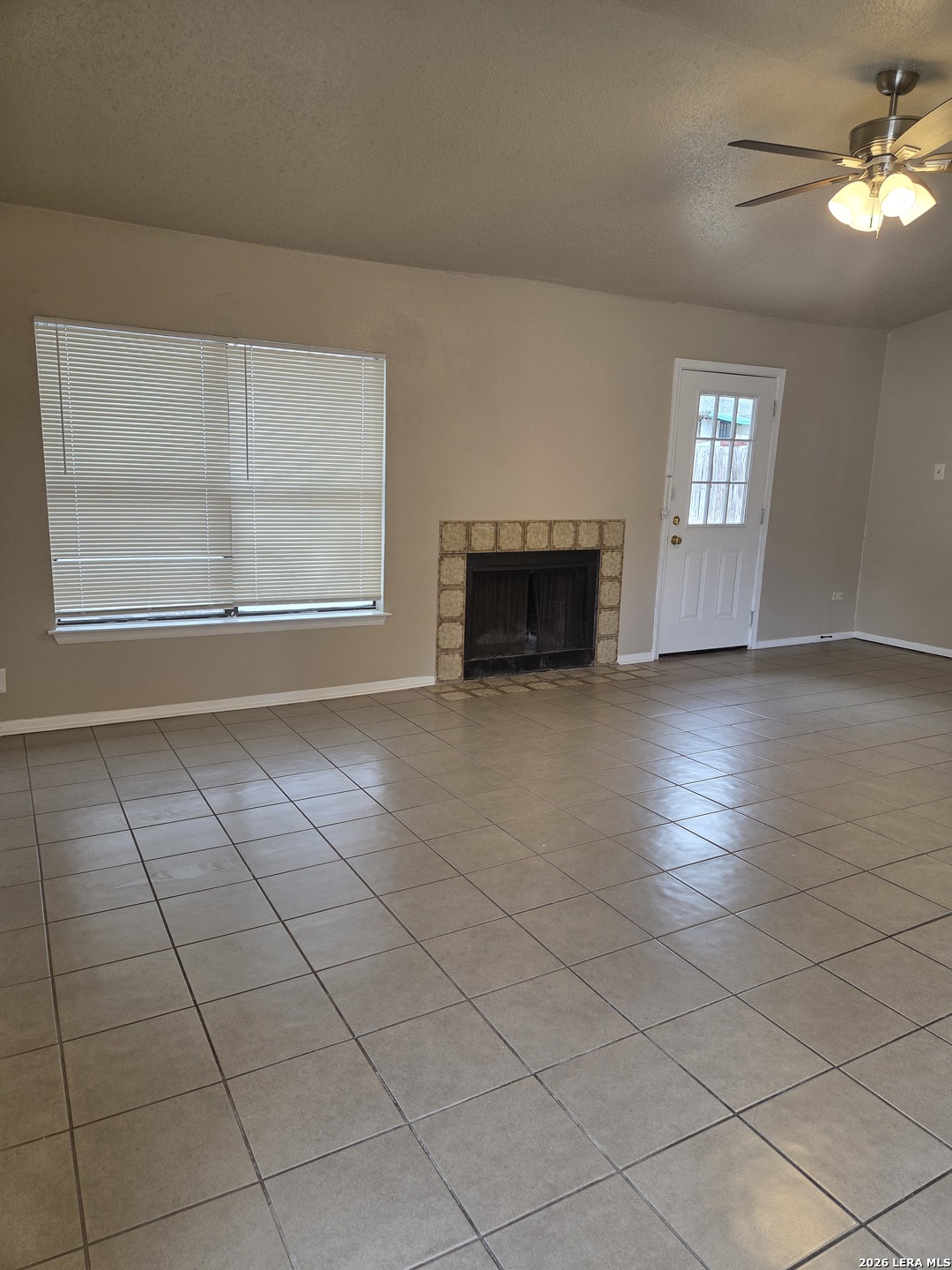 5719 Country Sun Drive San Antonio TX 78244