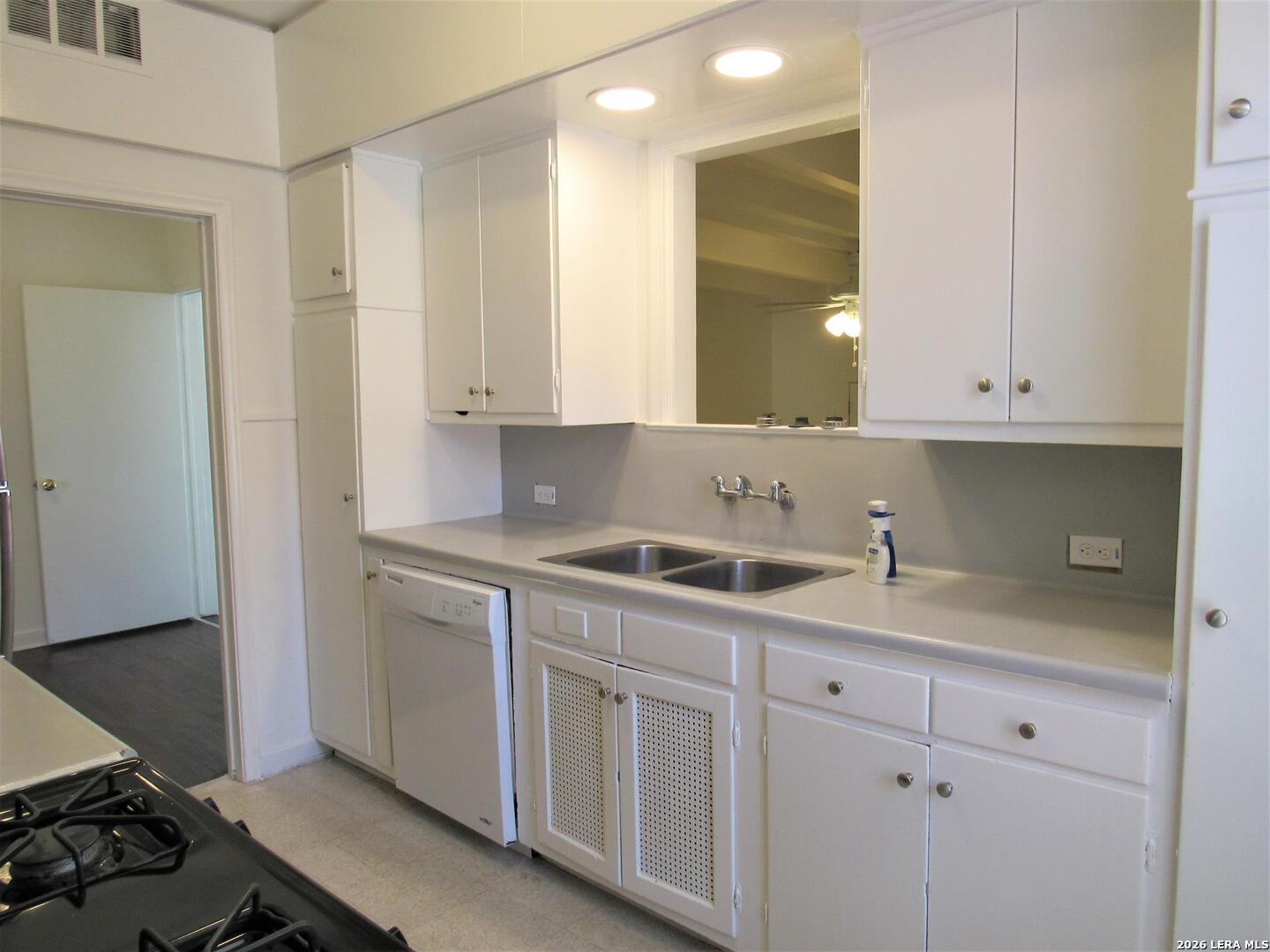 454 Bailey San Antonio TX 78210