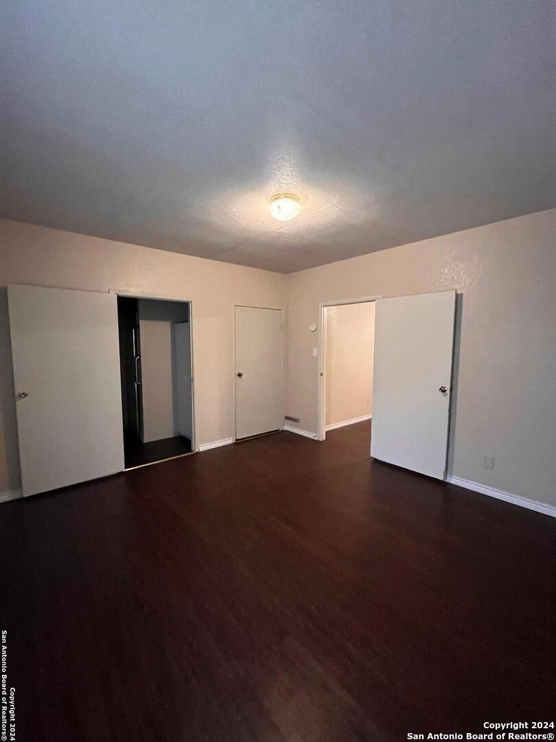 6911 N Us Highway 281 Pleasanton TX 78064