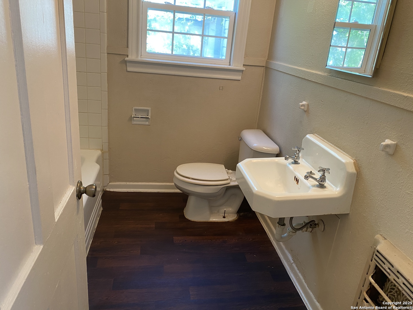 450 Overhill Drive San Antonio TX 78228