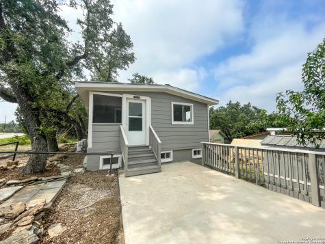 668 Creekside Canyon Lake TX 78133
