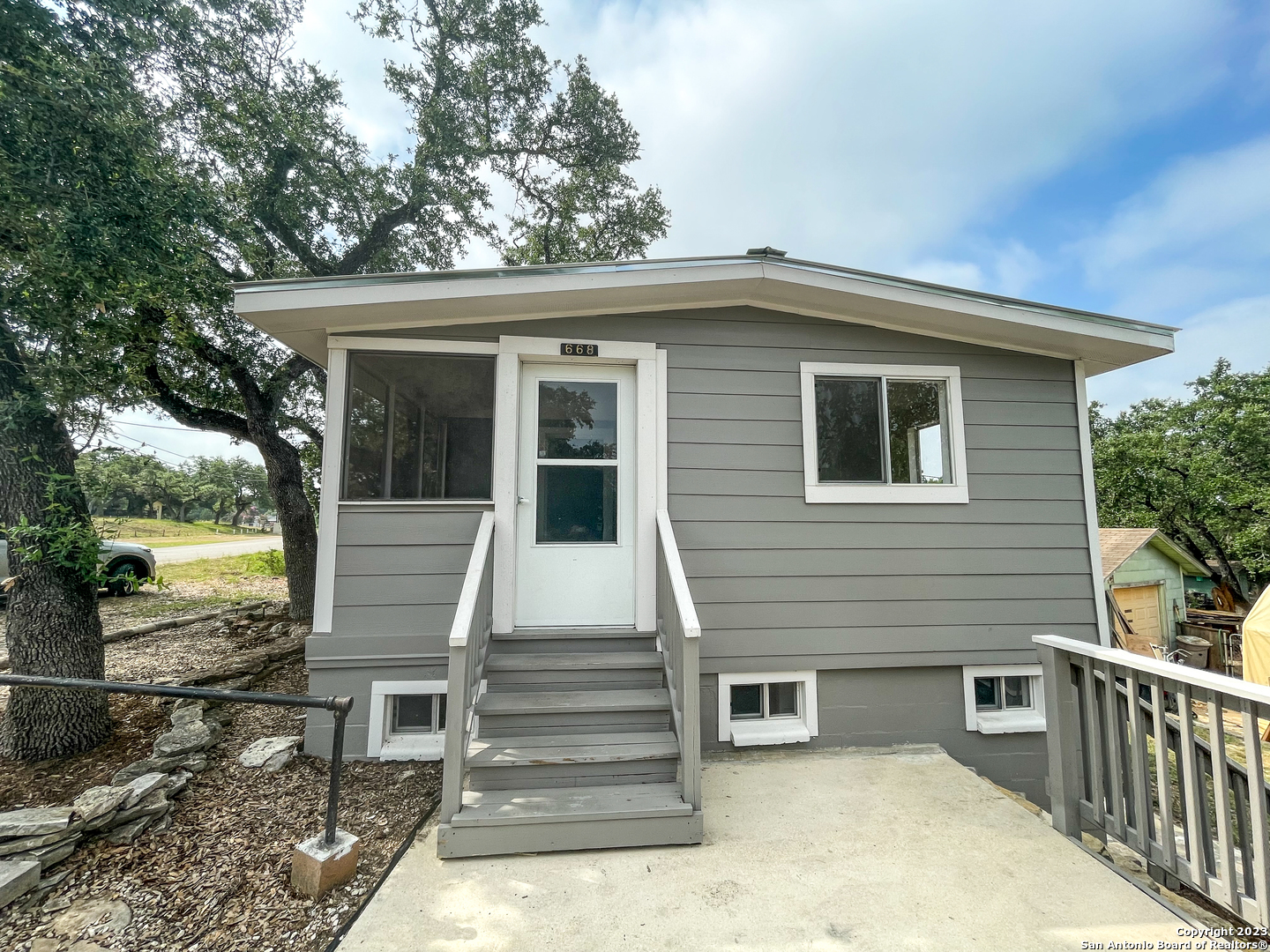 668 Creekside Canyon Lake TX 78133