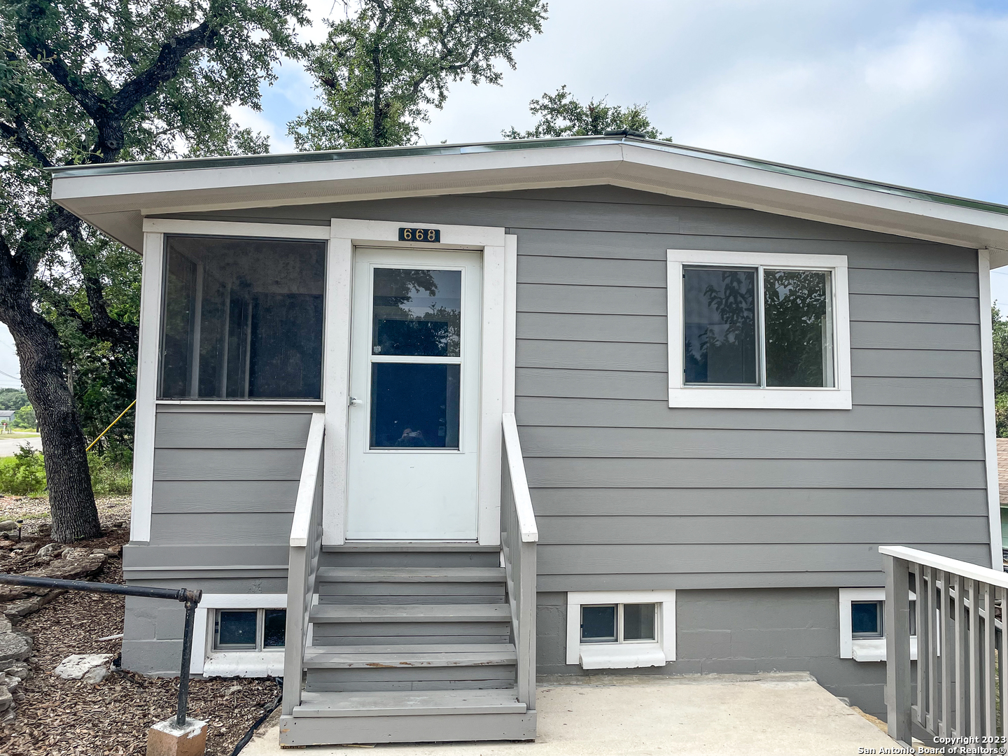 668 Creekside Canyon Lake TX 78133