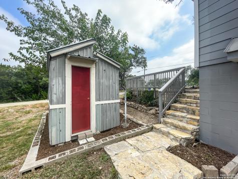 668 Creekside Canyon Lake TX 78133
