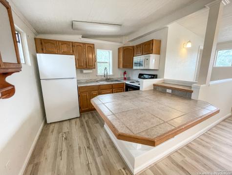 668 Creekside Canyon Lake TX 78133